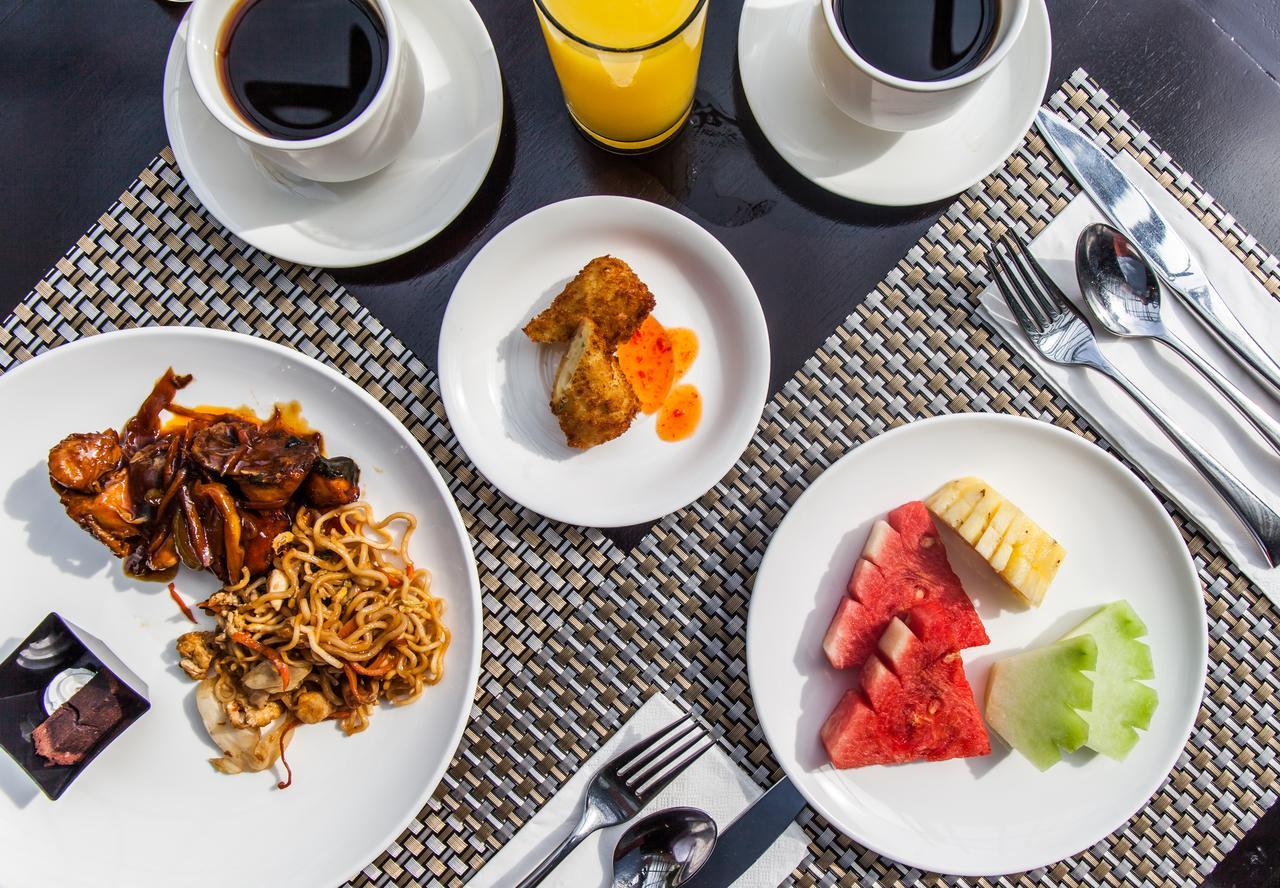 Suites By Watermark Hotel And Spa Jimbaran Buitenkant foto